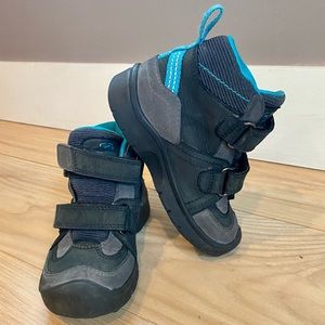 Keen Hikerport toddler hiking boots size 8